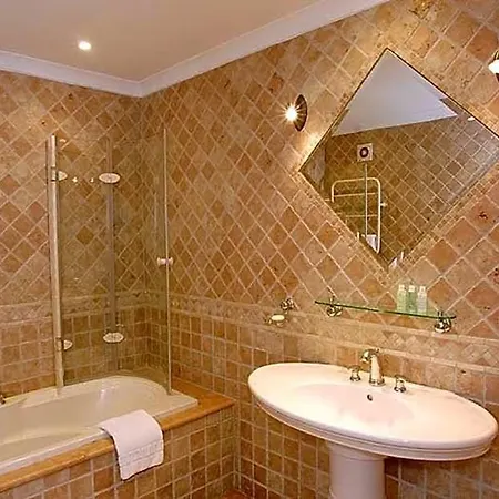 Olhos De Agua Sleeps 8 Pool Air Con T433420 Villa *